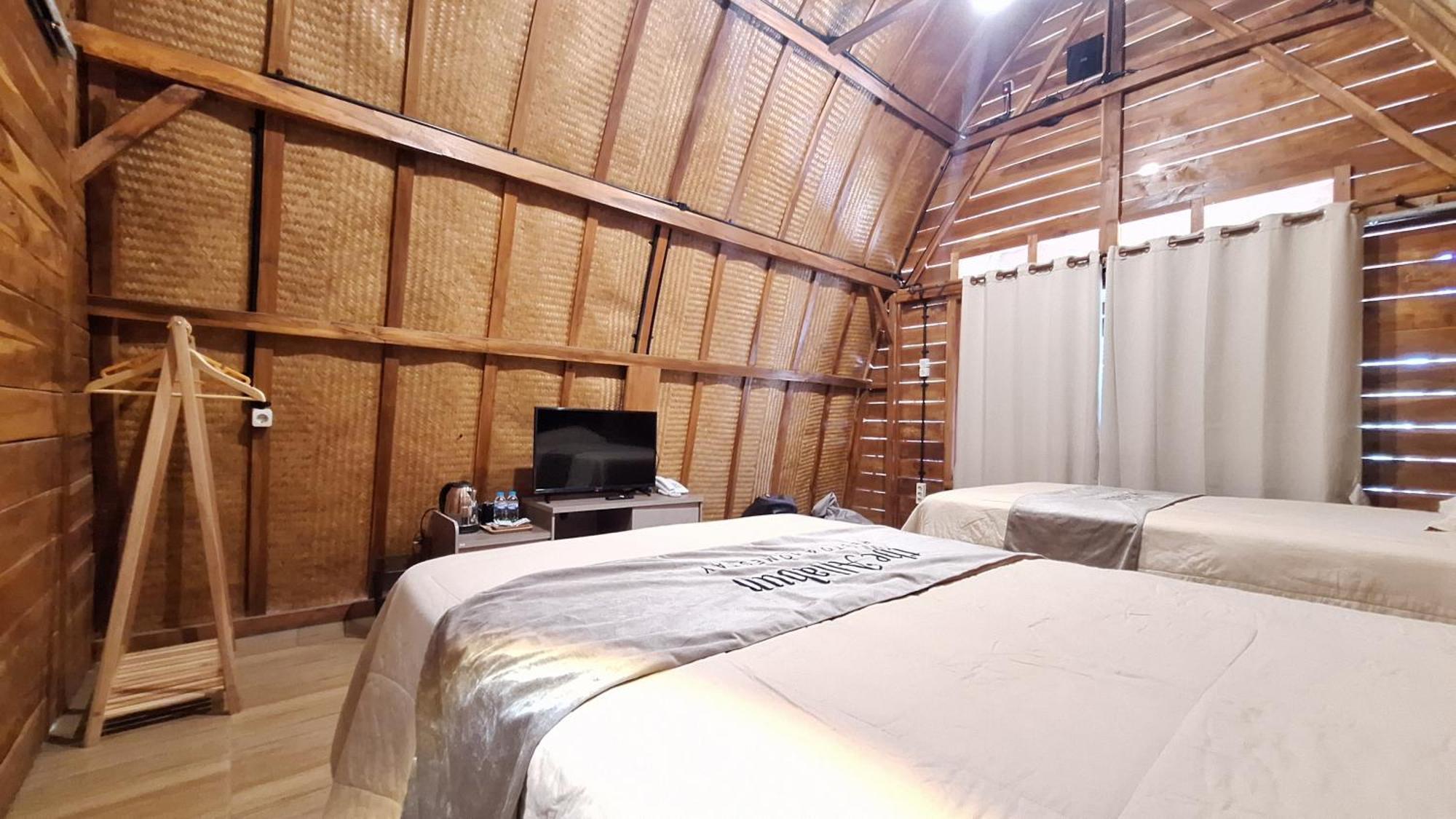 The Allabun Glamping Yogyakarta カリウラン エクステリア 写真
