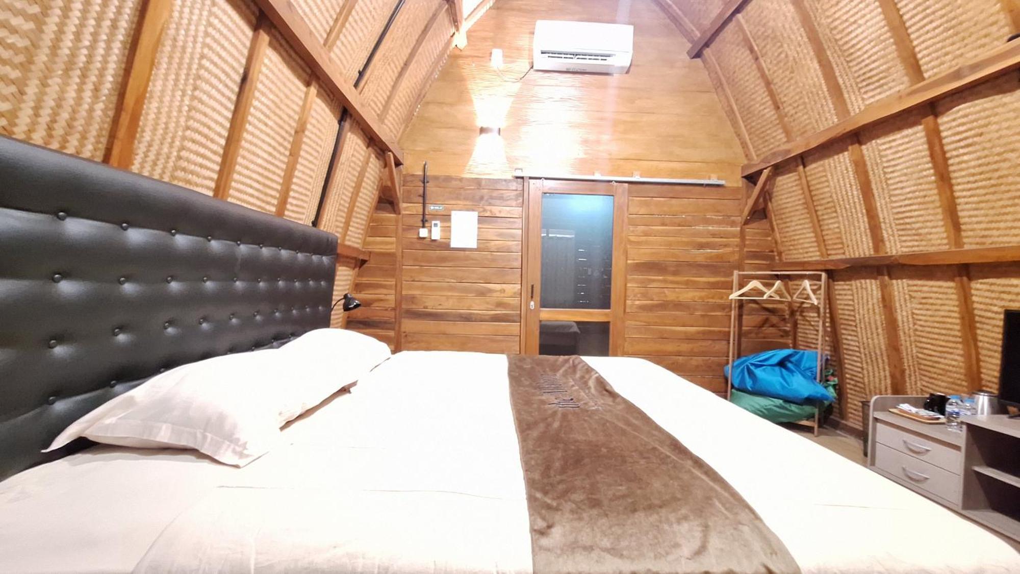 The Allabun Glamping Yogyakarta カリウラン エクステリア 写真