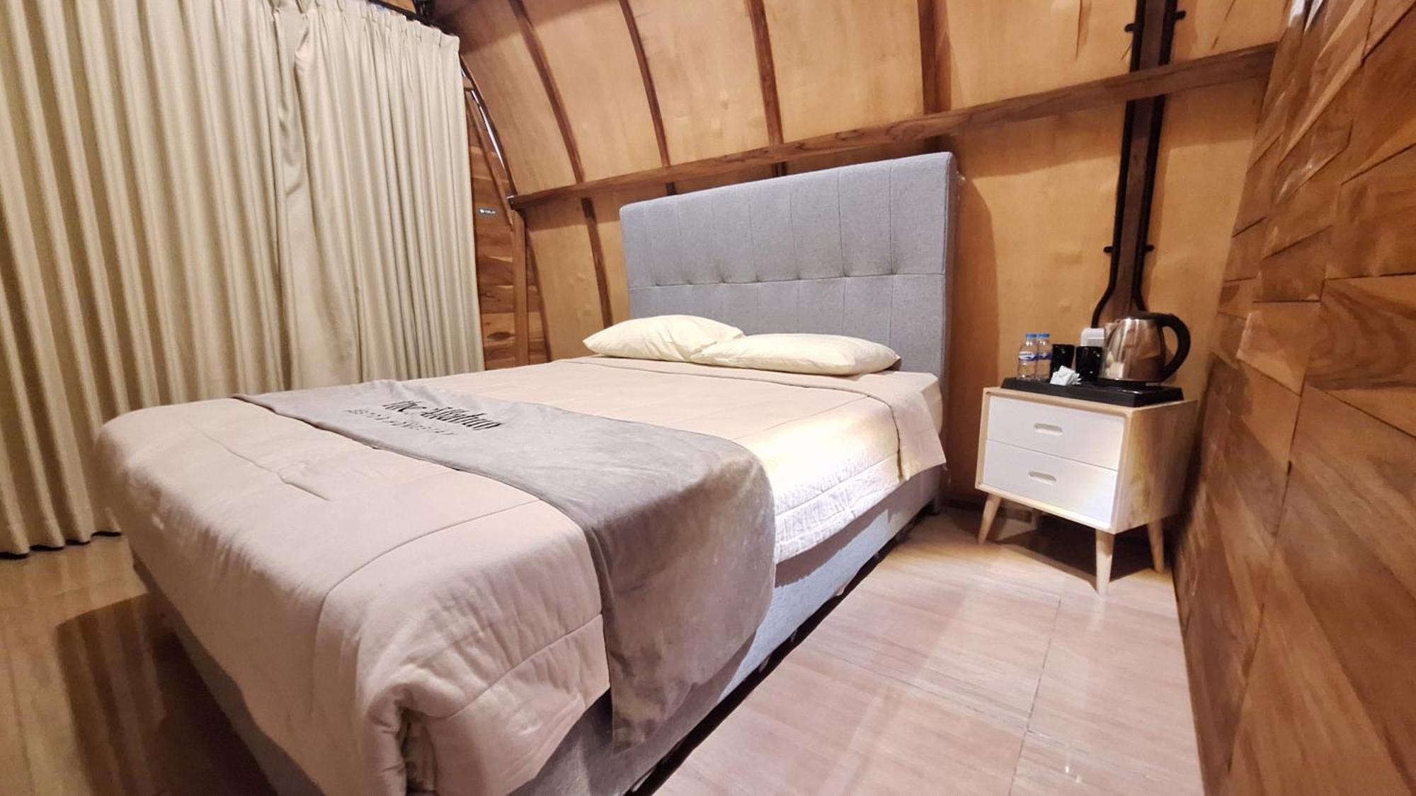 The Allabun Glamping Yogyakarta カリウラン エクステリア 写真