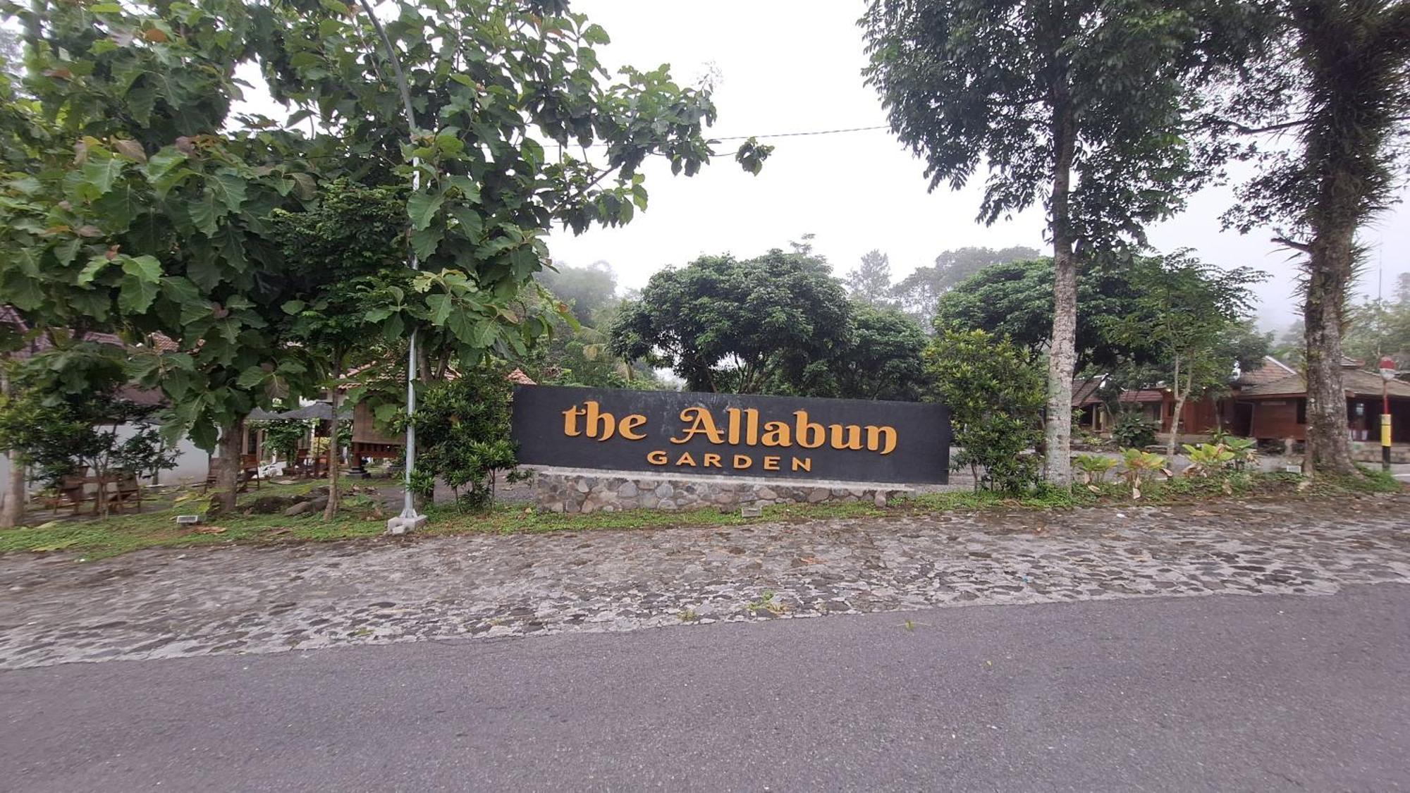 The Allabun Glamping Yogyakarta カリウラン エクステリア 写真