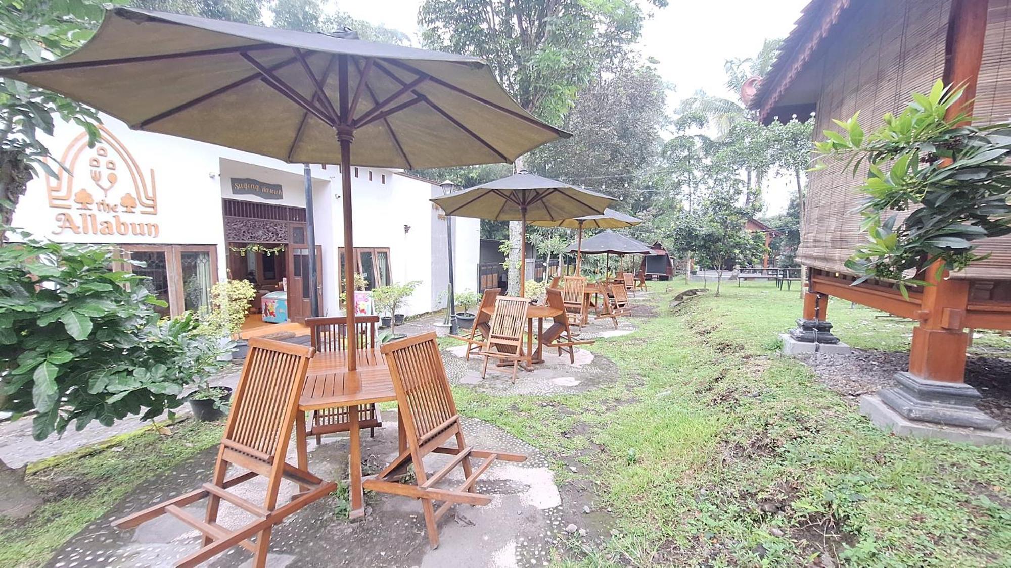 The Allabun Glamping Yogyakarta カリウラン エクステリア 写真